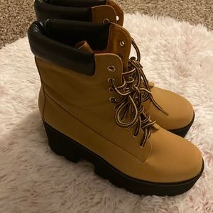 Wheat platform booties